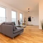 Full House - Penthouse Mit Dachterrasse K85 *