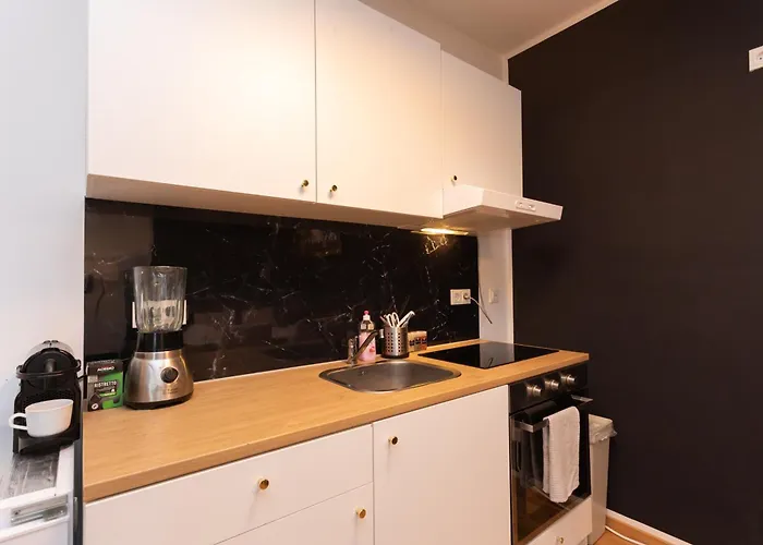 Full House - Penthouse Mit Dachterrasse K85 *